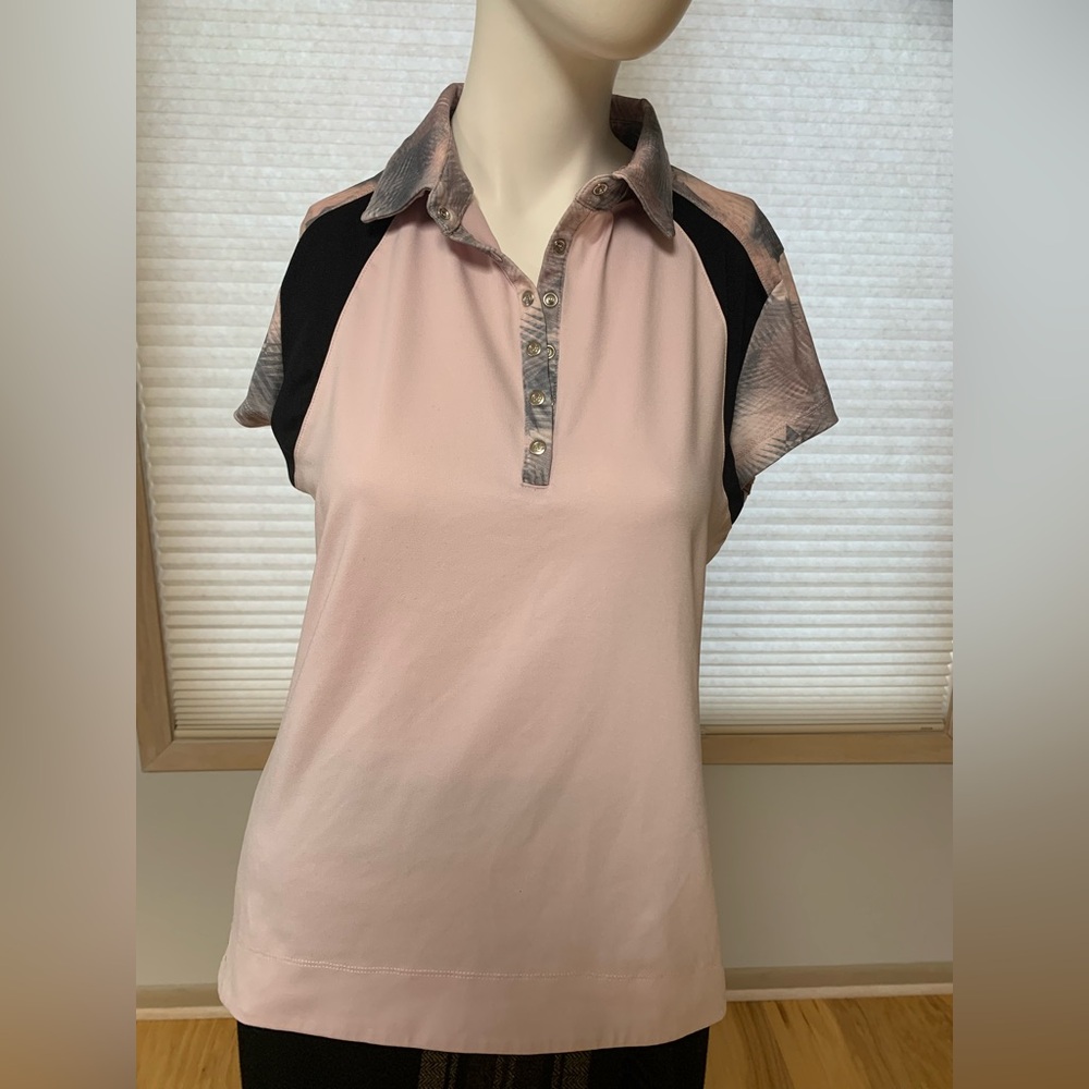 Chase 54 Active wear Top Size M Like New